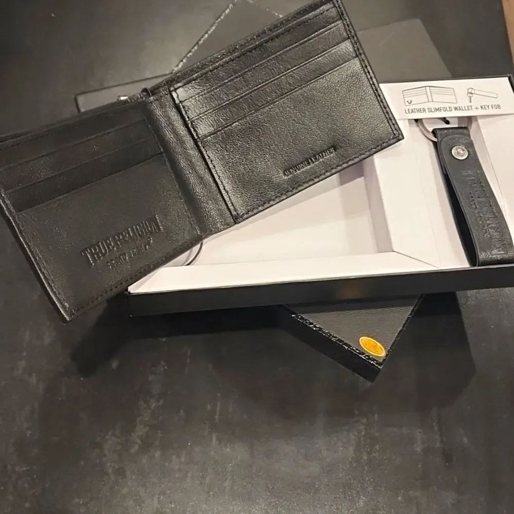 True Religion Colby Wallet/Key Fob Giftset